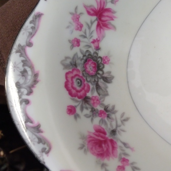 Corsage by Meito 11" Oval Vegetable Bowl EUC Vintage Mid Century - Picture 3 of 5